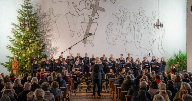 Der Chor Cantamoore und das Kammerorchester der Stadtsing-und Musikschule Kolbermoor 
